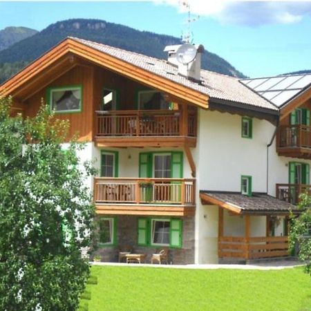 Affittacamere Famiglia Ceschini Tesero Exterior foto