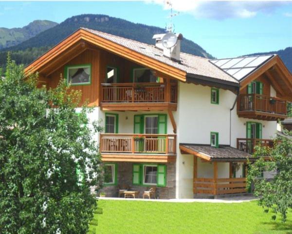 Affittacamere Famiglia Ceschini Tesero Exterior foto